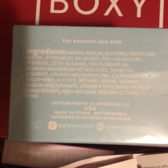 Glow on 5th Mud mask - Picture 3 of 4